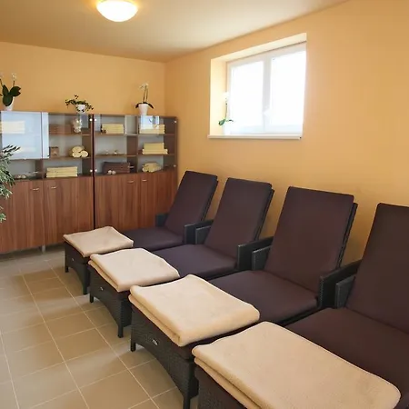 Mas 酒店 Sezimovo Usti