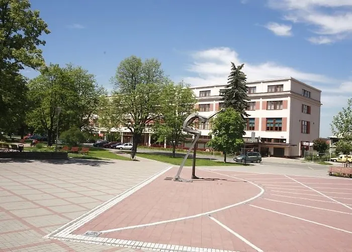 Mas فندق Sezimovo Usti